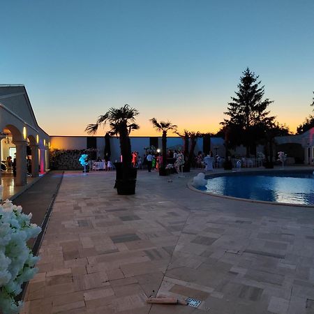 Hotel Rodiv Gaesti Екстер'єр фото