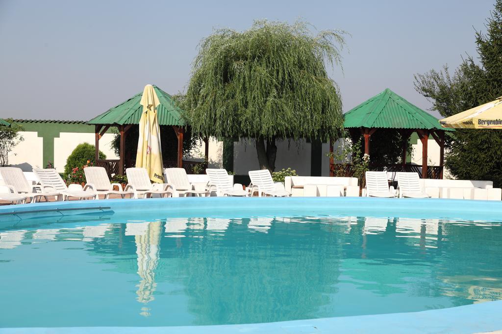 Hotel Rodiv Gaesti Екстер'єр фото